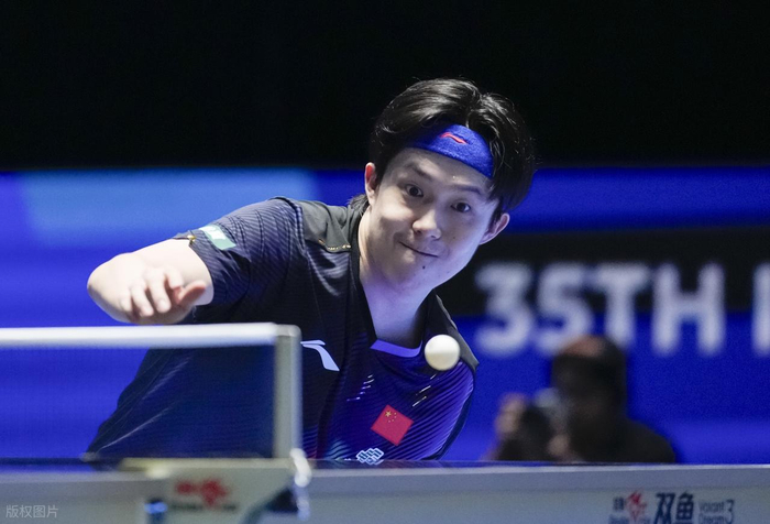 开云体育下载官网-曾让张本智和吃瘪的男人，第三局只拿1分！王楚钦到底有多狠？|约内斯库|王皓|世乒赛|男双|发球_新浪体育_新浪新闻